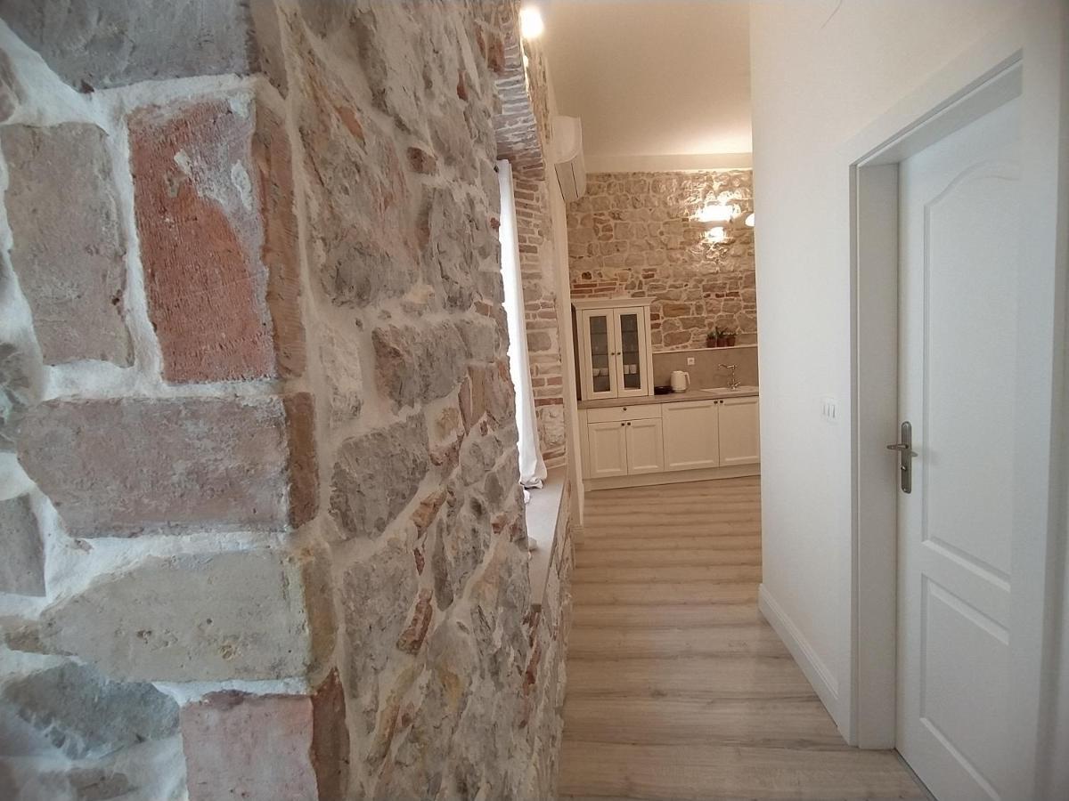 Apartment Antique Zadar - City Center Exteriör bild